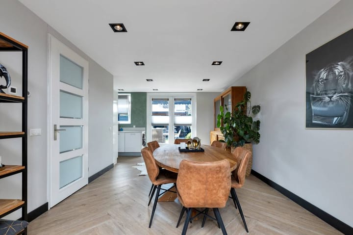 Foto 11 van Divisie 9