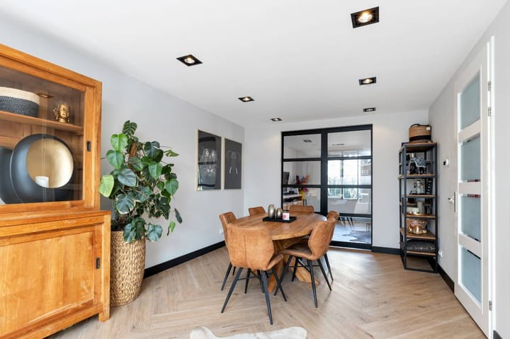 Foto 13 van Divisie 9