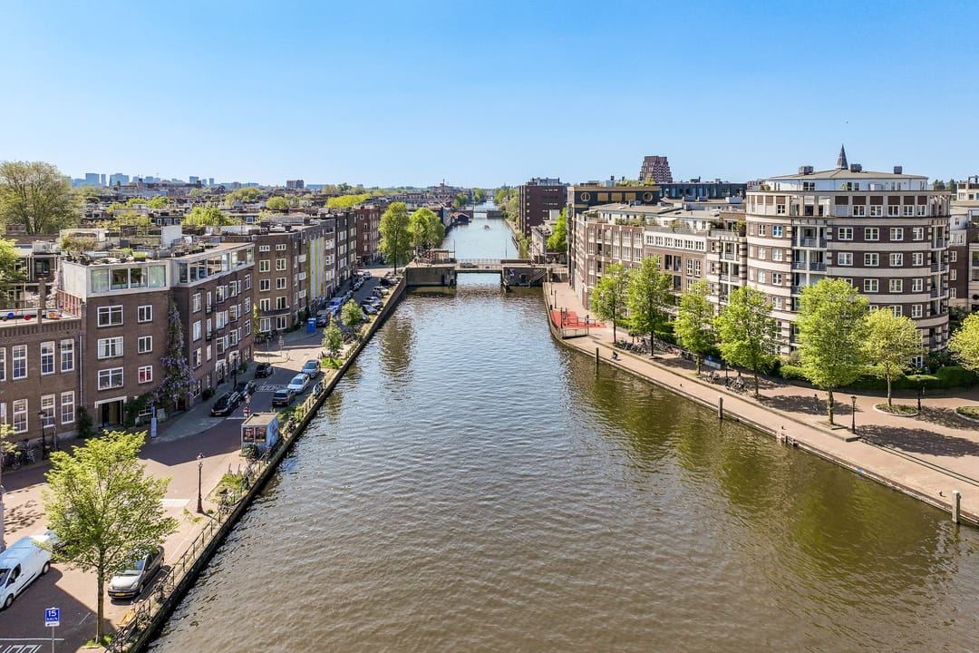 Foto 43 van Amaliastraat 22-3