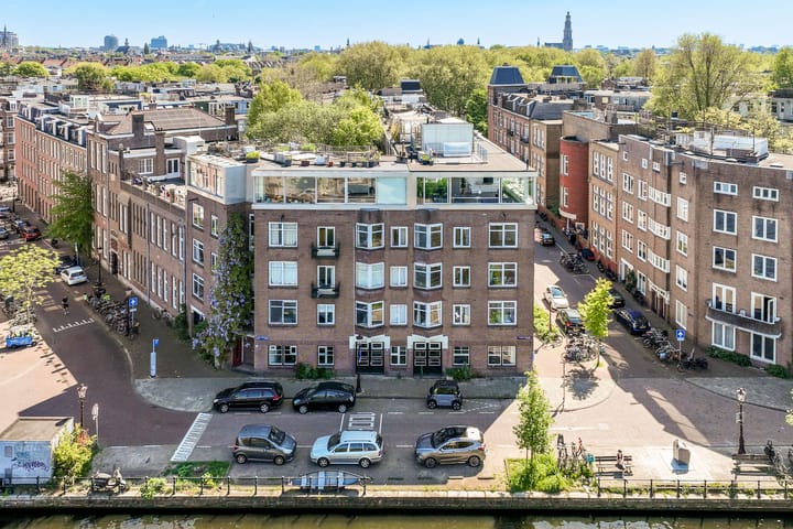 Foto 44 van Amaliastraat 22-3