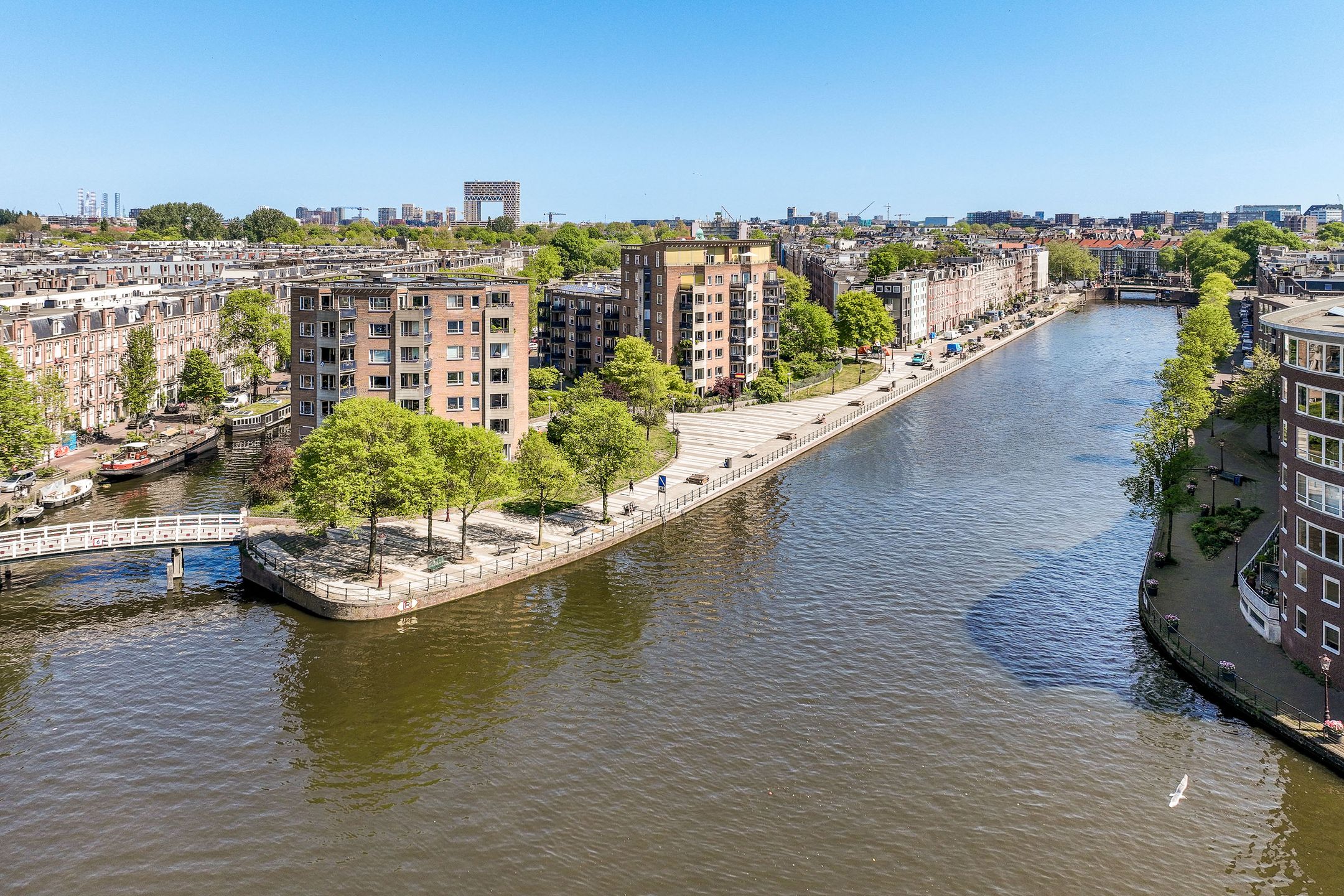 Foto 45 van Amaliastraat 22-3