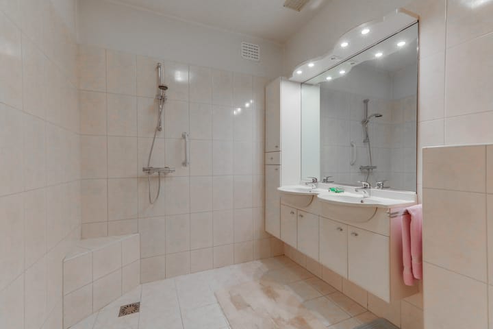 Photo 39 of Kerkstraat 75