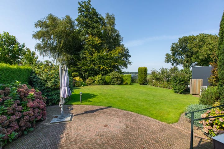 Photo 51 of Kerkstraat 75