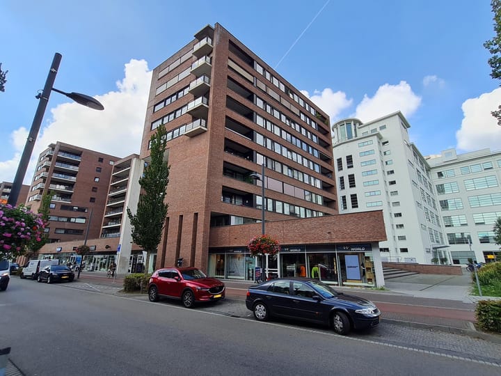 Foto 1 van Clausplein 34