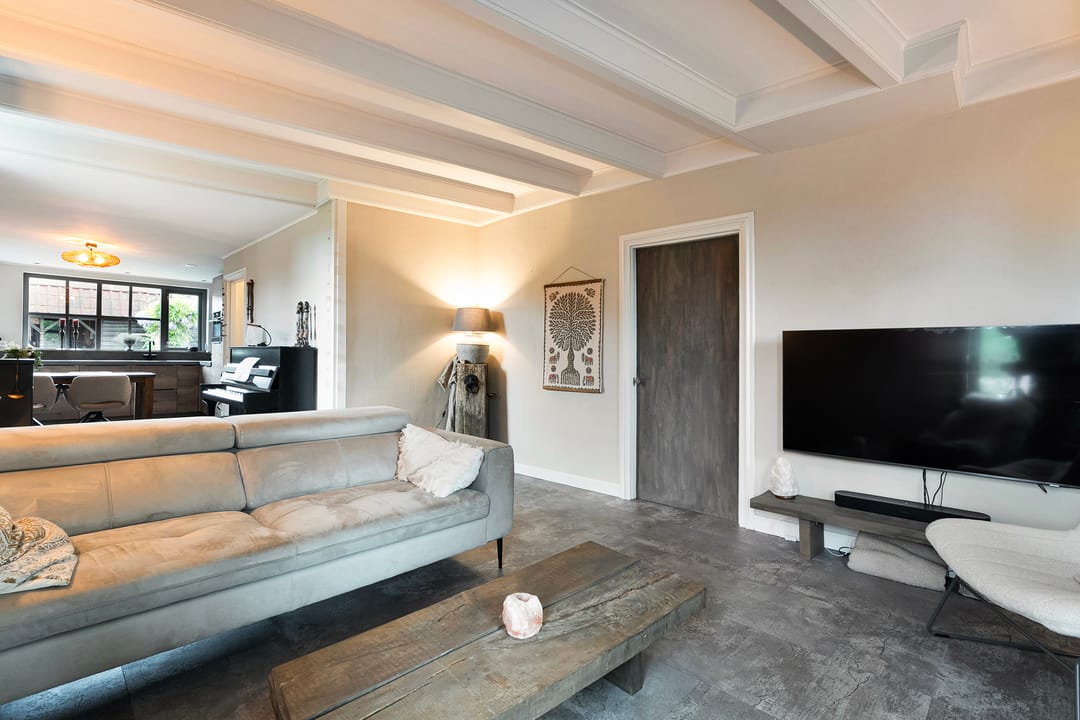 Photo 13 of Burgemeester G W Stroinkweg 24