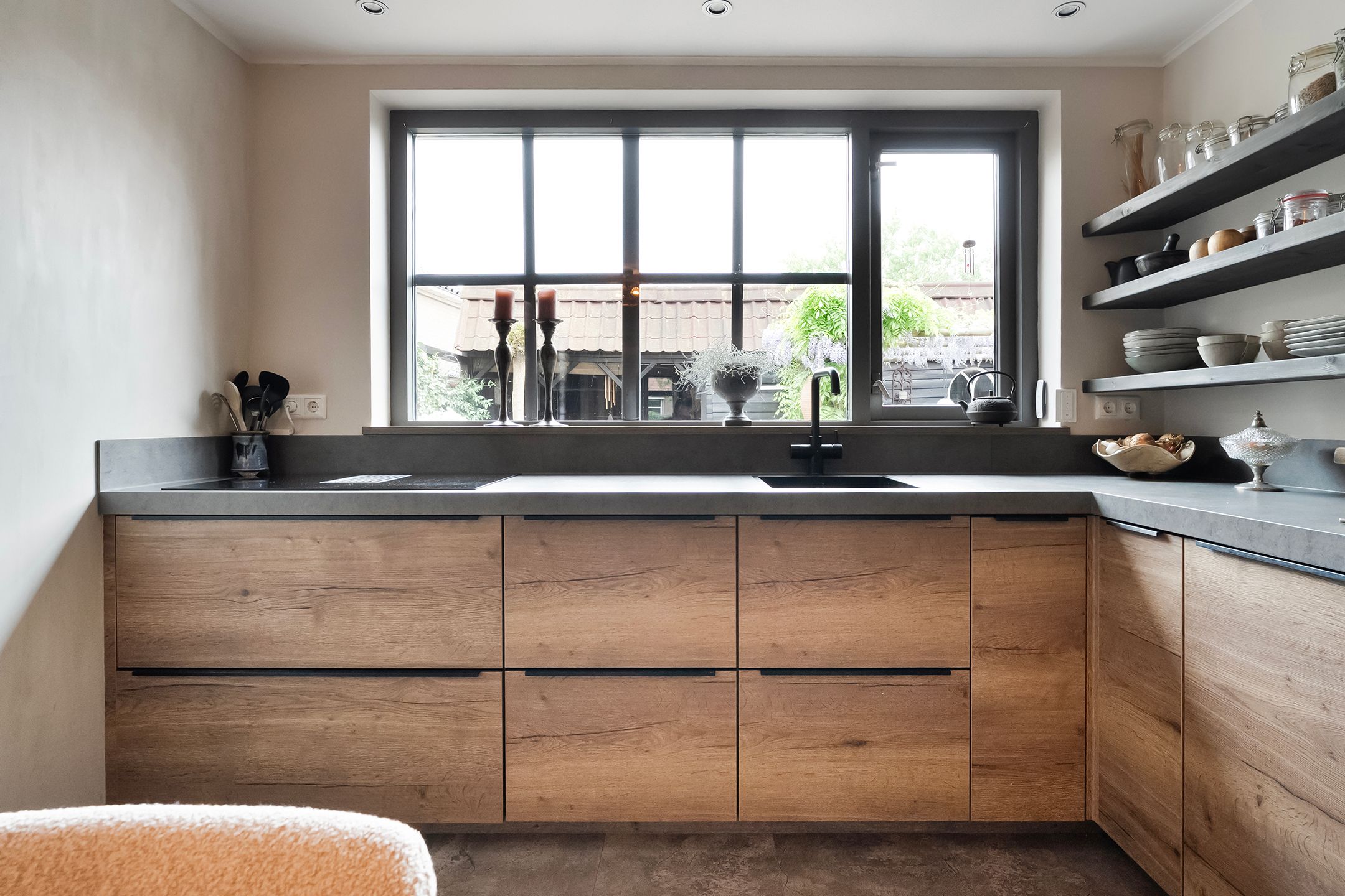 Photo 18 of Burgemeester G W Stroinkweg 24