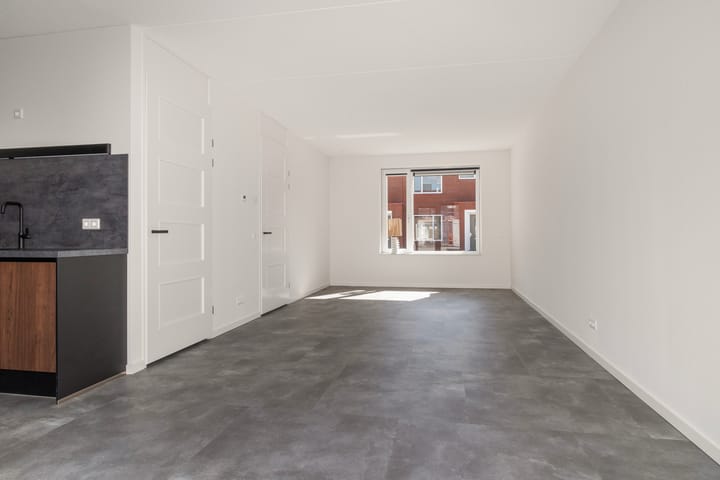 Foto 4 van Houwerdastraat 10