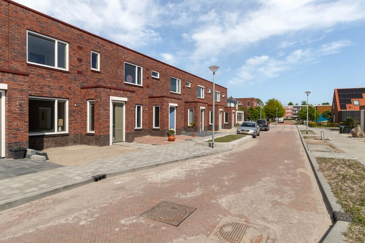 Foto 30 van Houwerdastraat 10