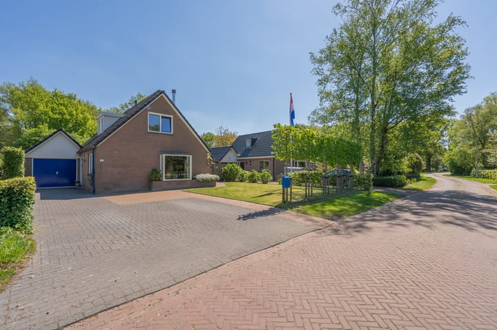 Foto 7 van Middenstraat 6