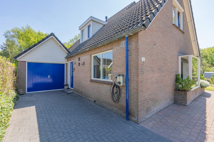 Foto 16 van Middenstraat 6