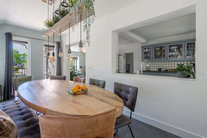 Foto 25 van Middenstraat 6