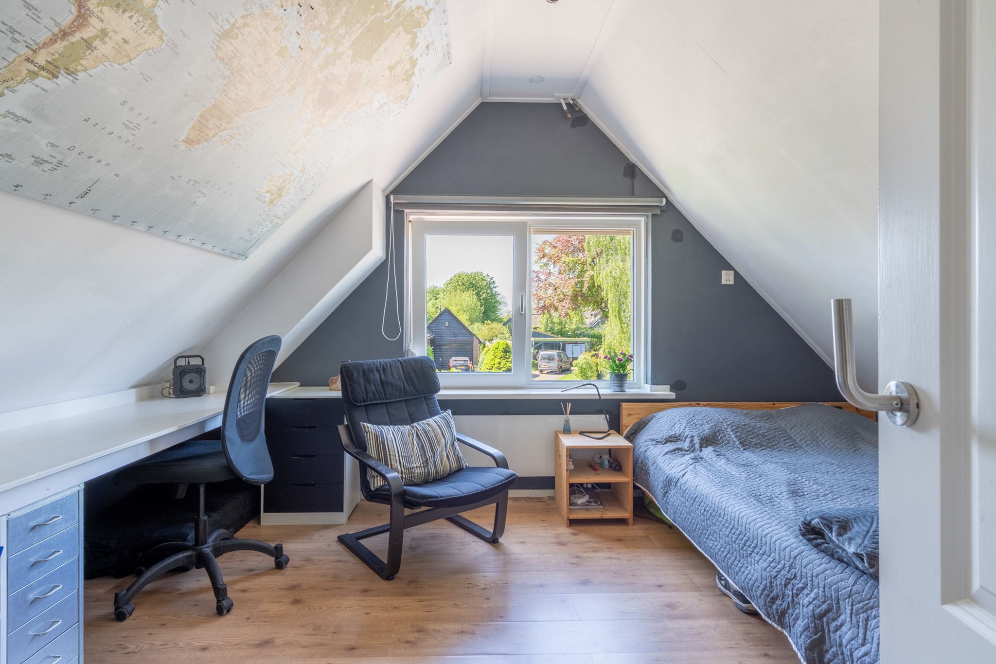 Foto 36 van Middenstraat 6