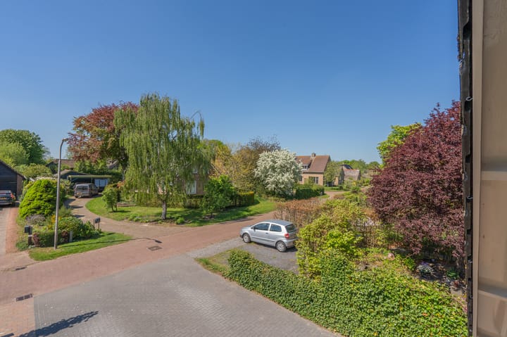 Foto 38 van Middenstraat 6