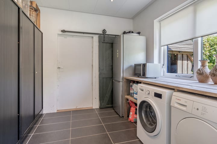 Foto 49 van Middenstraat 6