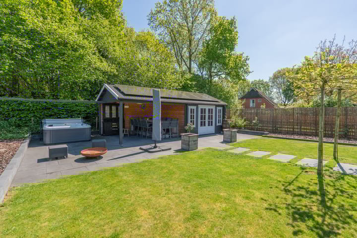 Foto 60 van Middenstraat 6