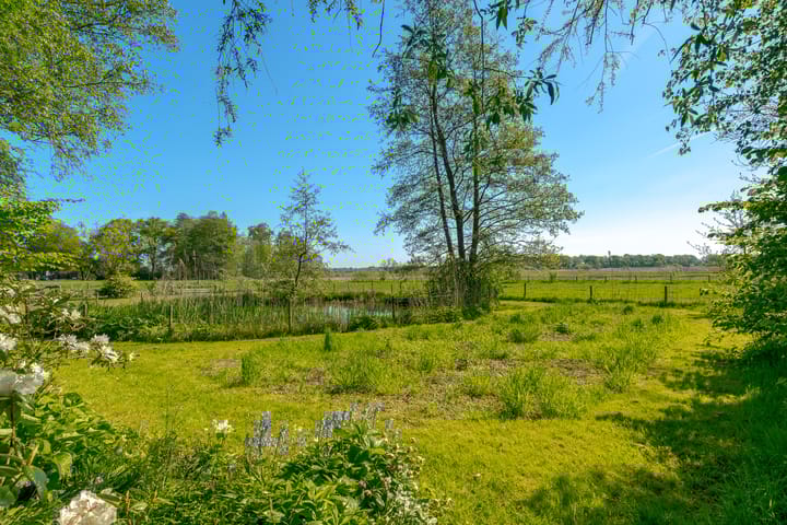 Foto 20 van Hoofdweg 207