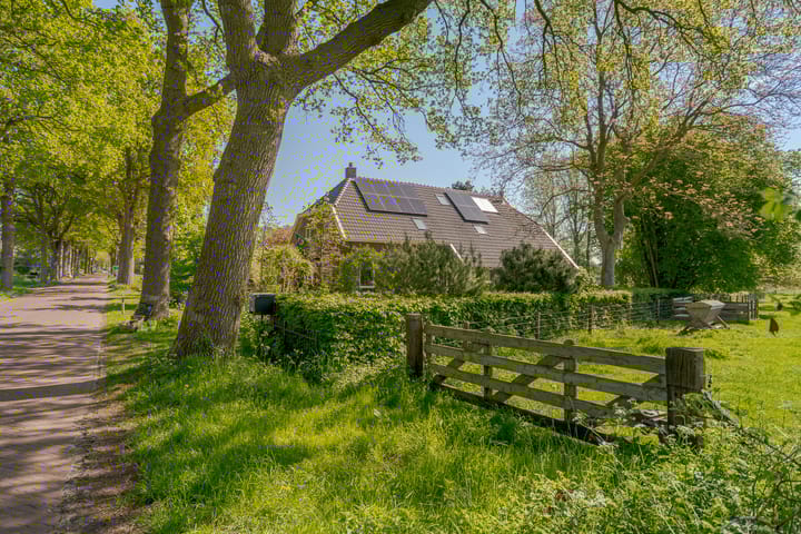 Foto 23 van Hoofdweg 207