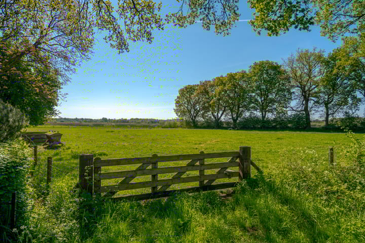 Foto 24 van Hoofdweg 207