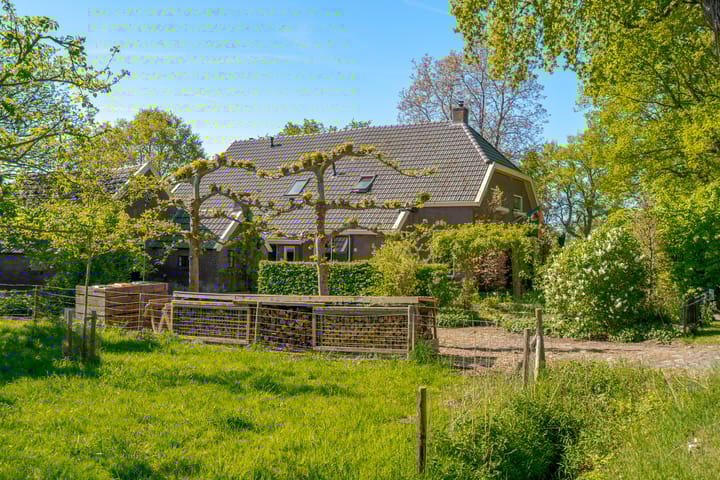 Foto 78 van Hoofdweg 207