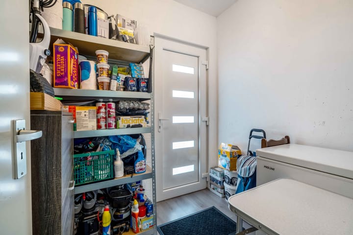 Foto 33 van Bunschotenstraat 6