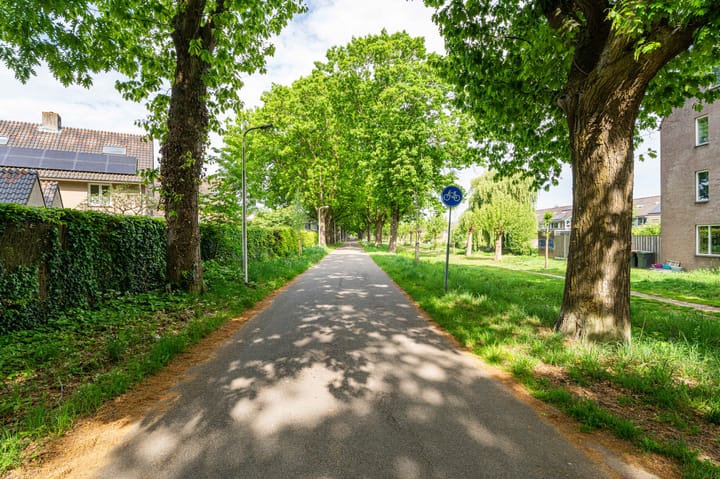 Foto 35 van Bunschotenstraat 6