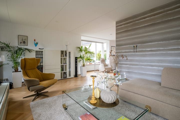 Photo 12 of Weemselo 1