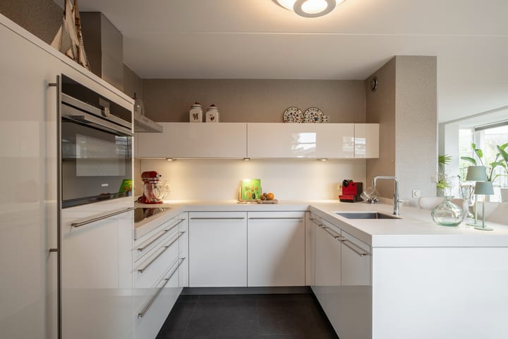 Photo 15 of Weemselo 1