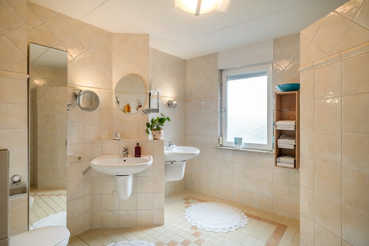 Photo 28 of Weemselo 1