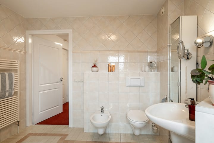 Photo 30 of Weemselo 1