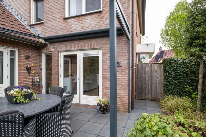 Photo 39 of Weemselo 1