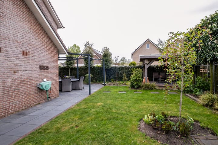 Photo 41 of Weemselo 1