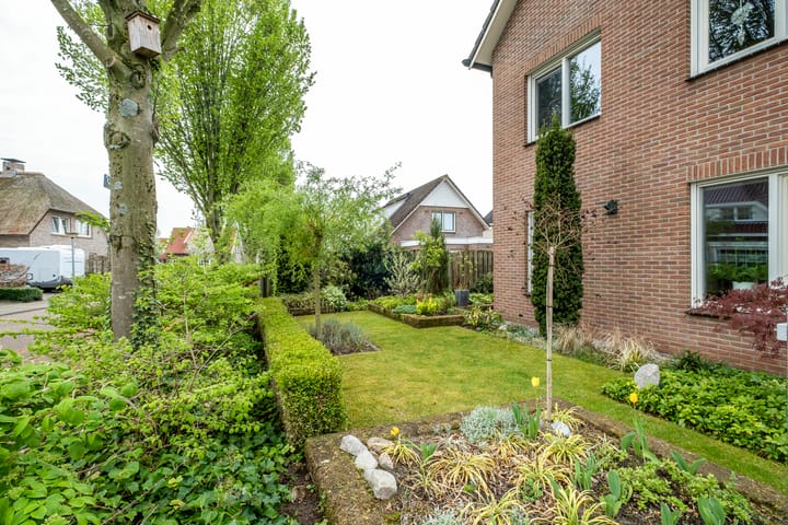 Photo 49 of Weemselo 1