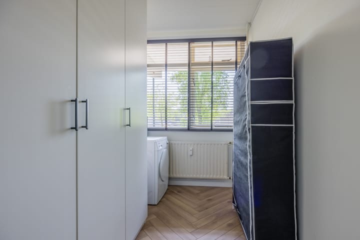 Foto 33 van Zwaluwstraat 56