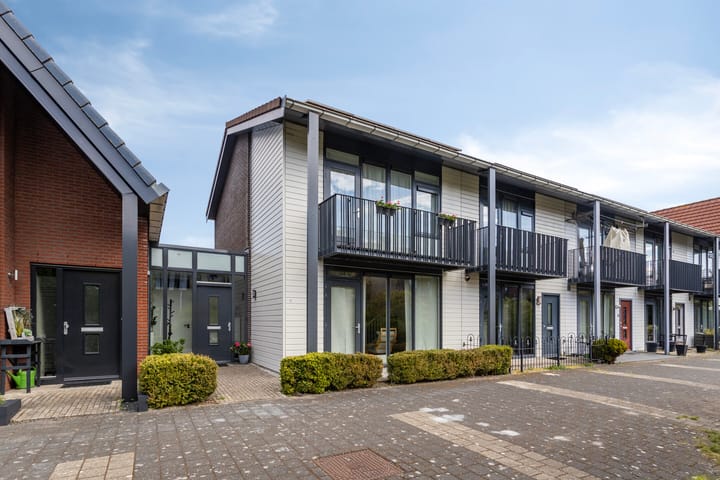 Foto 1 van Piramidepad 11