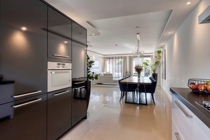 Foto 14 van Johanna van Woudelaan 14