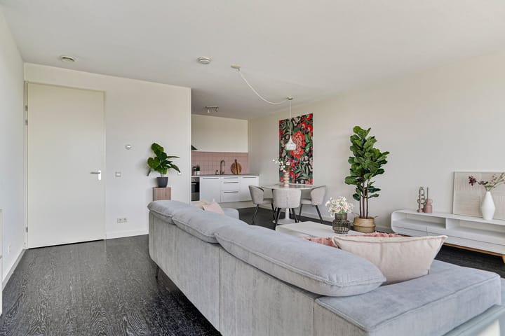 Photo 8 of Prins Bernhardlaan 150-K