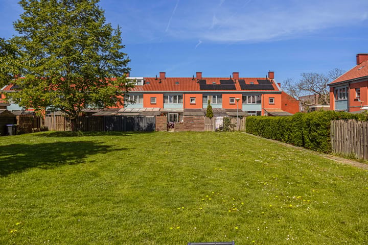 Foto 28 van Paardebloemstraat 78