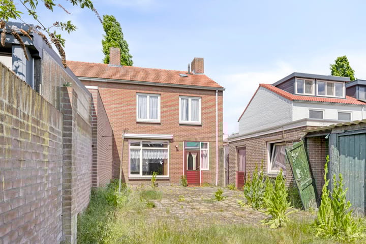 Photo 23 of Margrietstraat 8