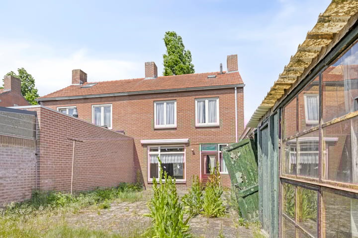 Photo 24 of Margrietstraat 8