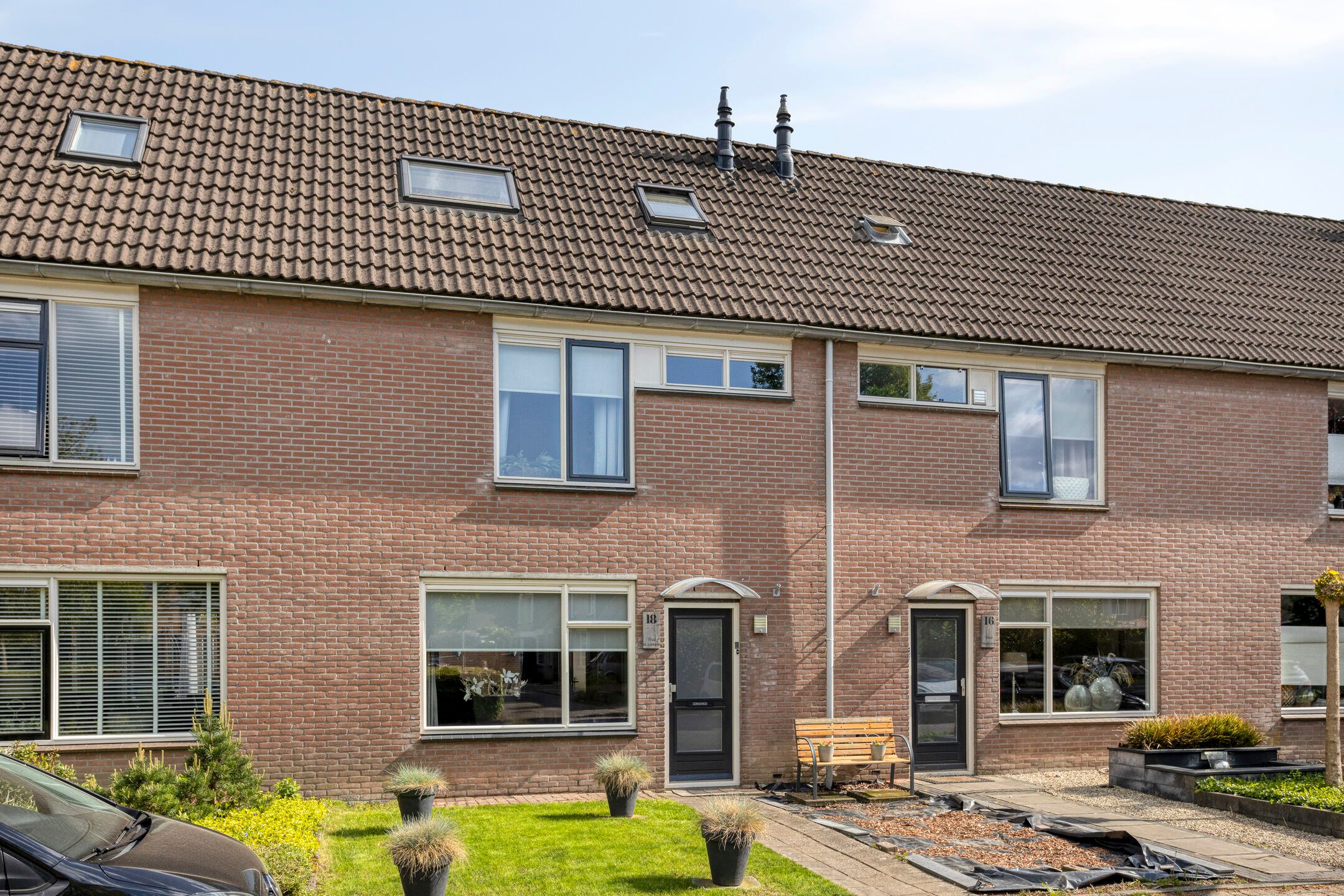 Foto 3 van Vedergras 18