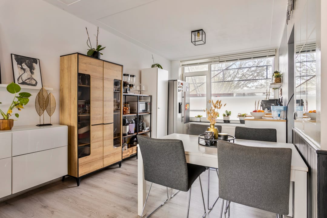 Foto 8 van Tholenstraat 140