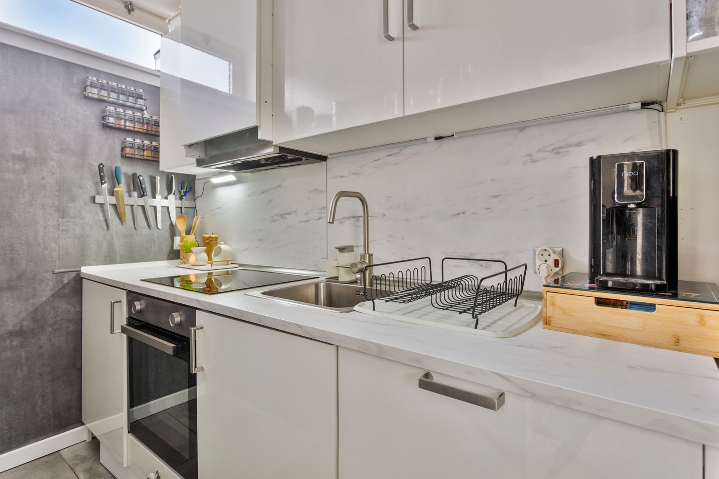 Foto 10 van Tholenstraat 140