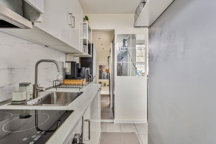 Foto 11 van Tholenstraat 140