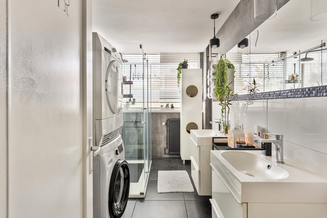 Foto 13 van Tholenstraat 140