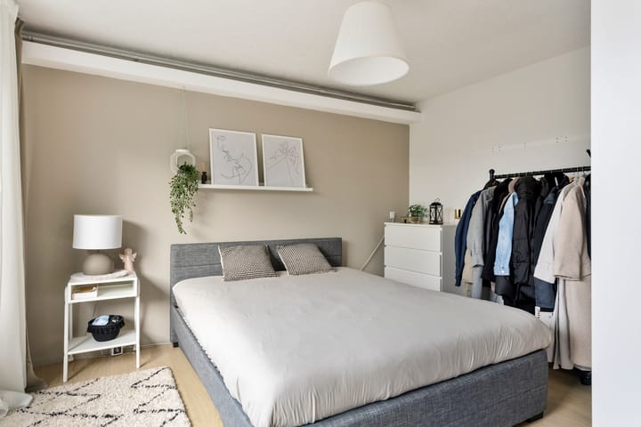 Foto 15 van Tholenstraat 140