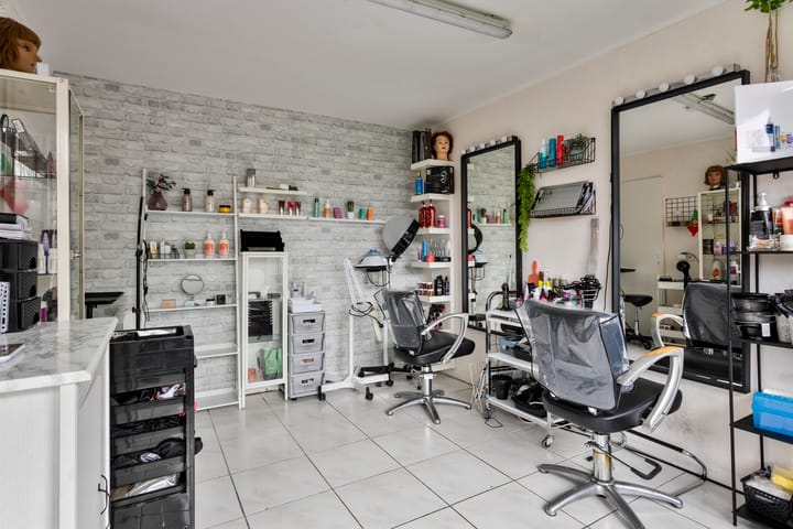 Foto 19 van Tholenstraat 140