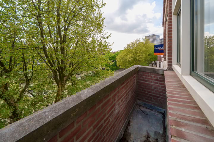 Photo 3 of Mathenesserweg 149-A04