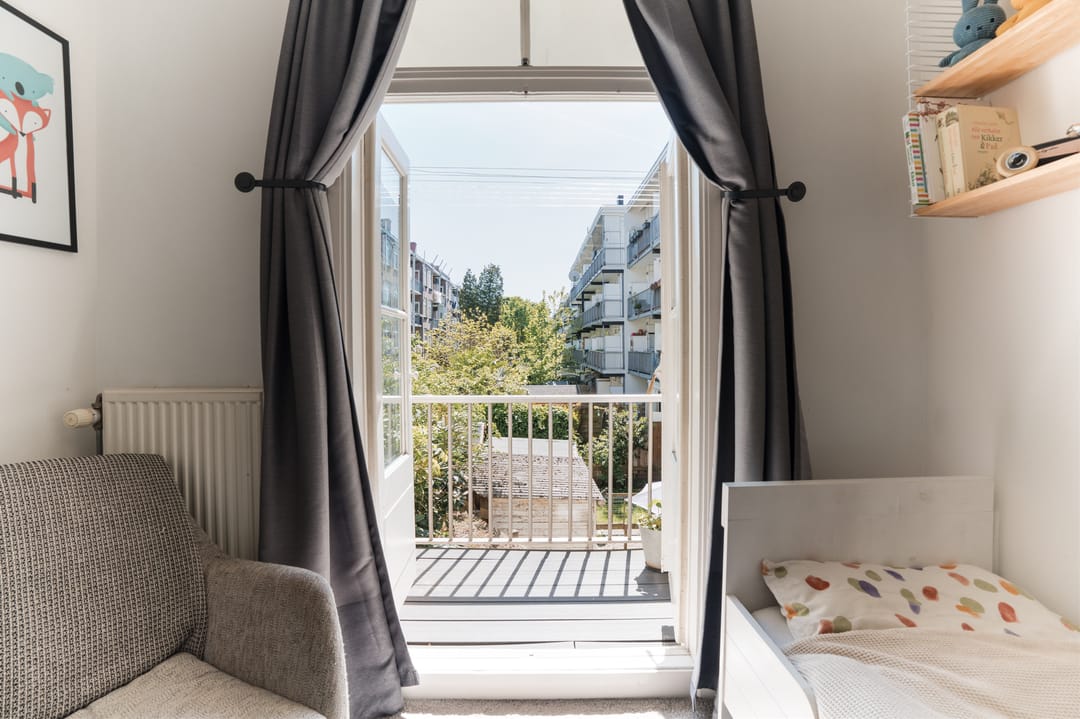 Foto 22 van Jan van Galenstraat 227-H