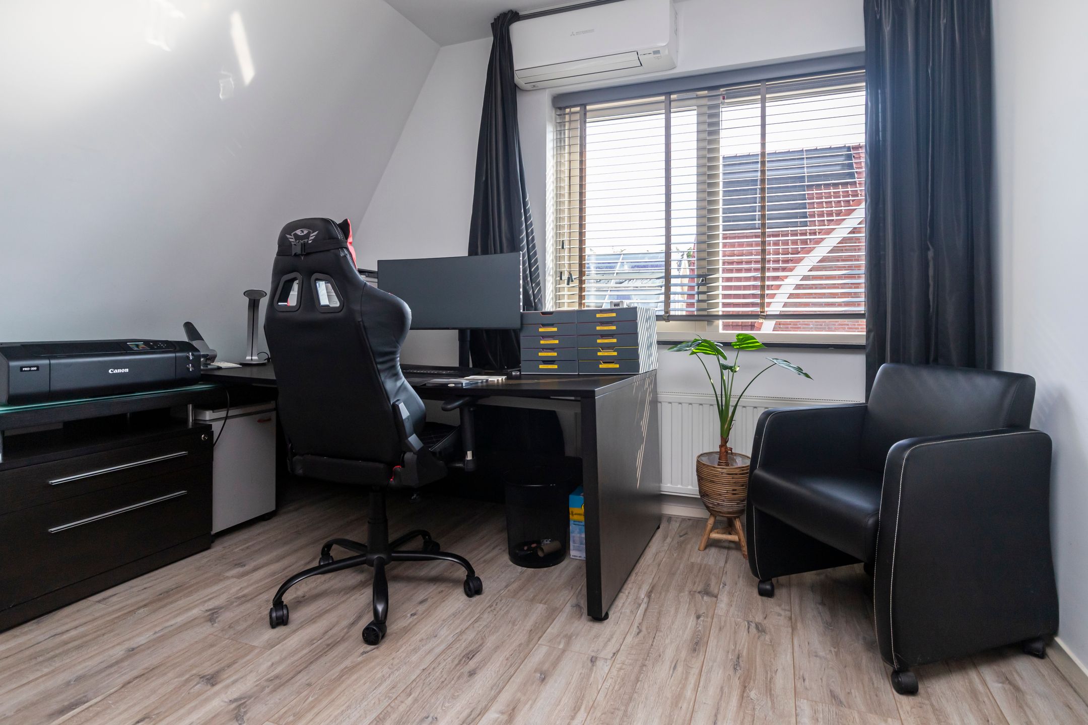 Photo 36 of De Rhijenhof 13-A