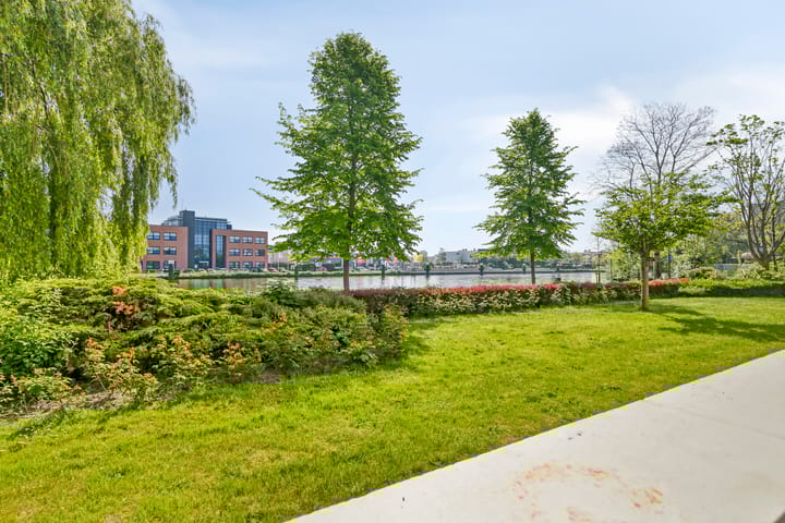 Foto 31 van Paramaribostraat 27